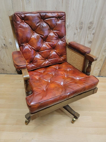 Vintage English William IV Style Button Tufted Leather Swivel Armchair By Baker