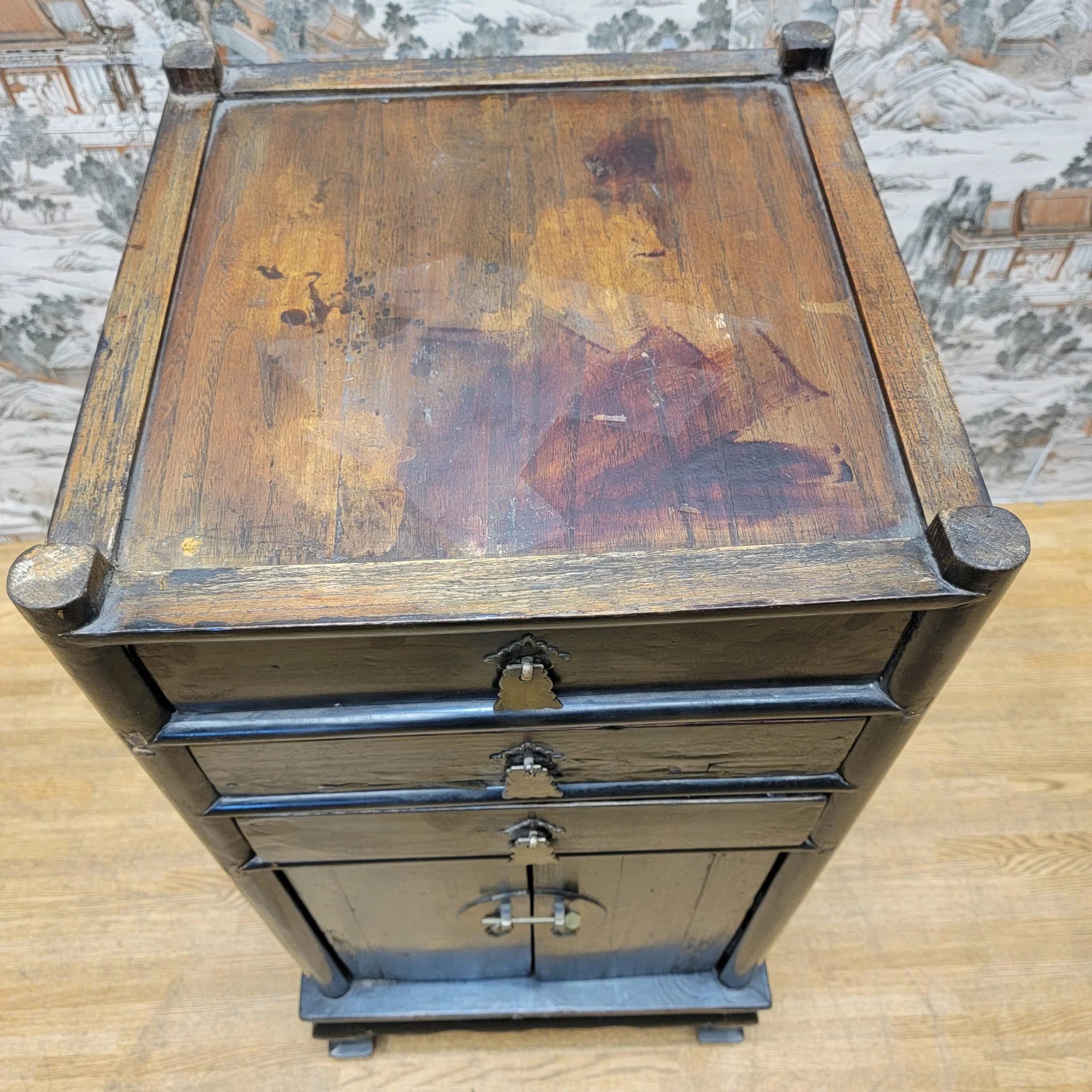 Antique Shanxi Province Elm and Black Lacquer Nightstand / Side Table with Storage